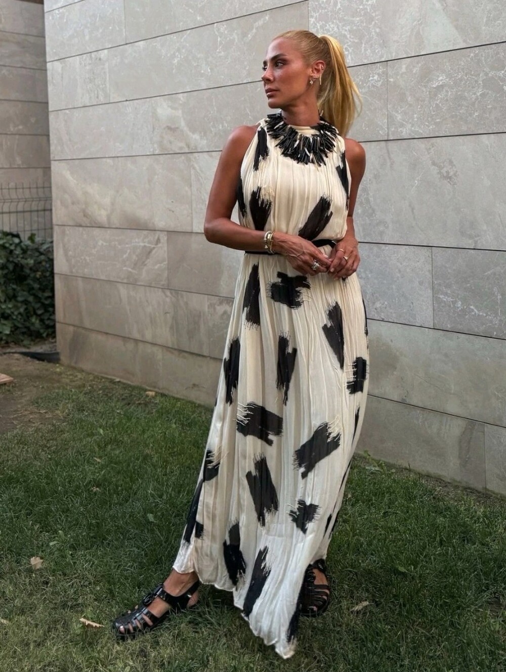 ZARA NEW WOMAN PRINTED DRESS ZW COLLECTION SIZE XS
